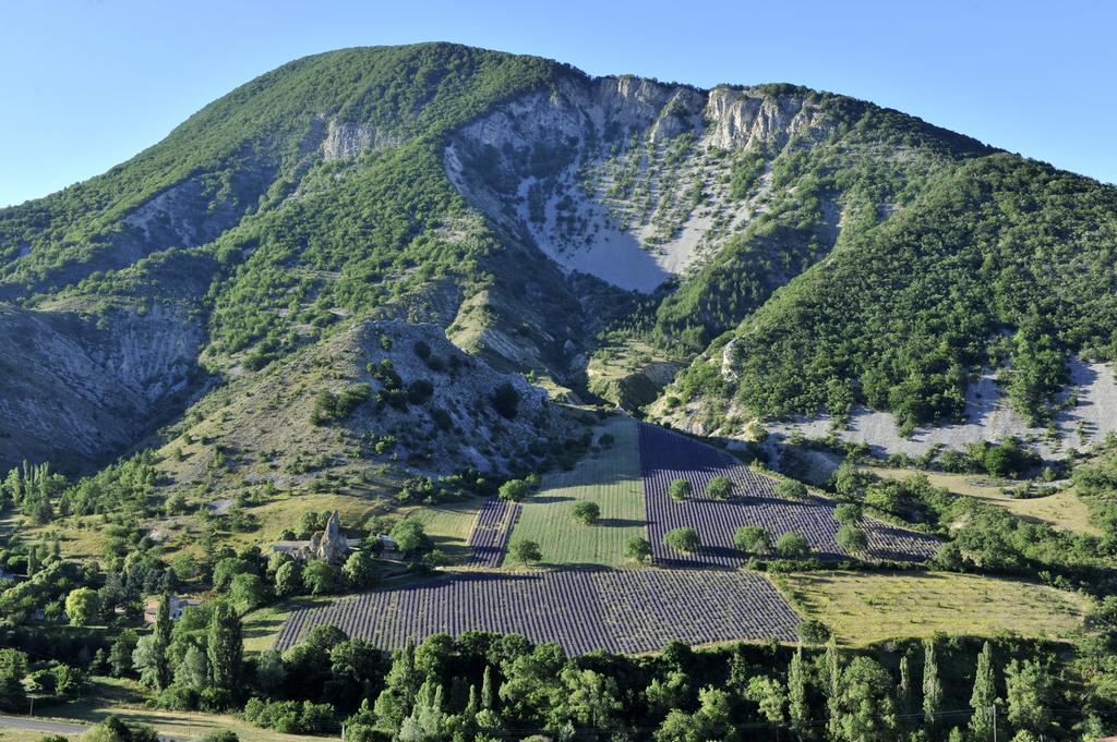 Vvf Drome Provence Hotel Montbrun-les-Bains Exterior photo